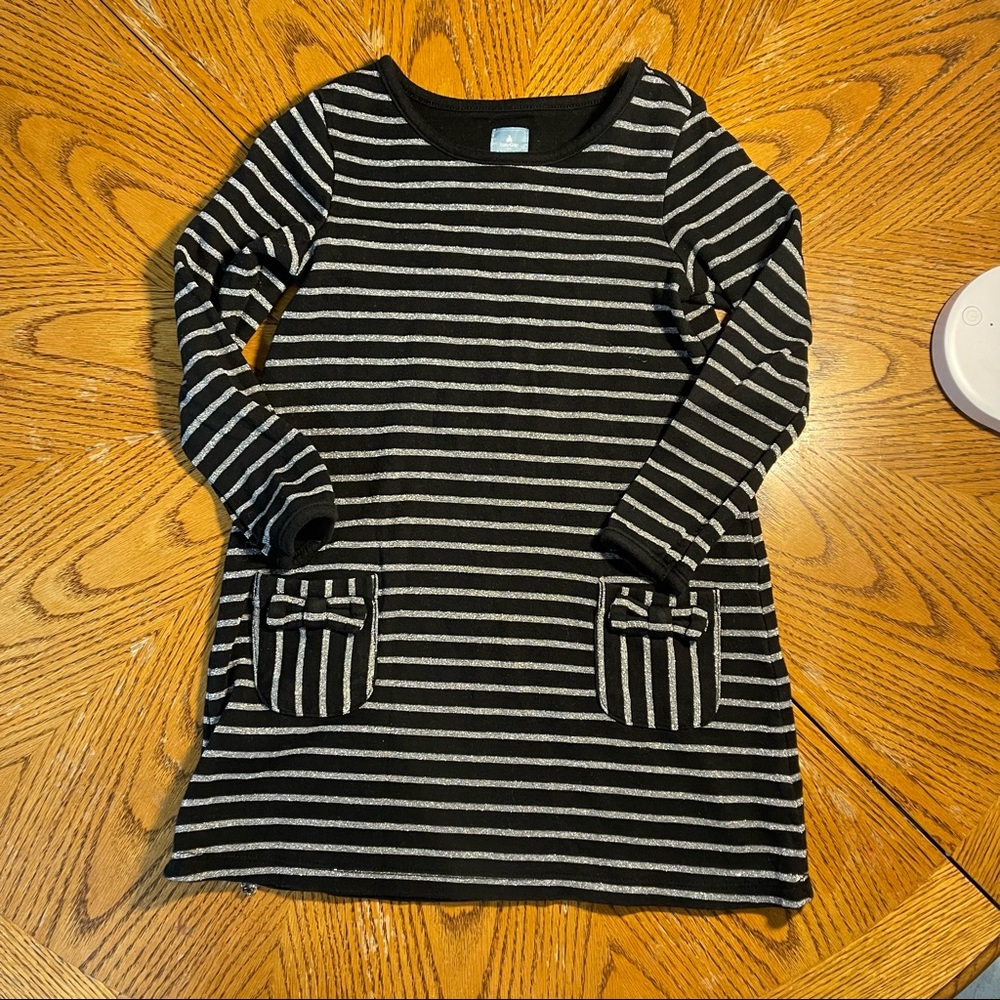 Baby Gap black and silver long sleeve dress 4T